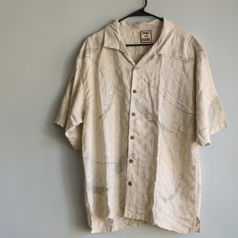 Tommy Bahama Beige and Green Casual Button Down Shirt